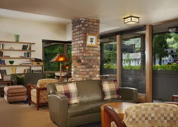 Hearthstone House hotel thumbnail 4