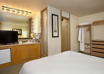 Hearthstone House hotel thumbnail 8