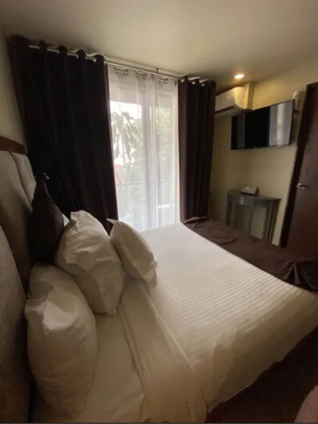 Suites Lerma hotel detail image 6