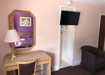 Budget Inn hotel thumbnail 8
