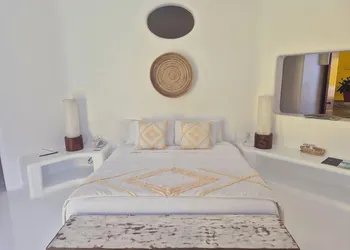 Sol de Oriente hotel thumbnail 5