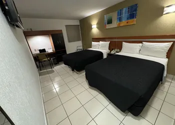 Hotel InterForum Express hotel thumbnail 7