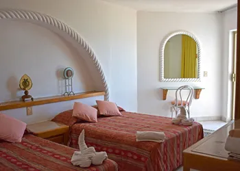 Aca Suites Ixtapa hotel thumbnail 3