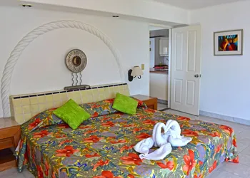 Aca Suites Ixtapa hotel thumbnail 7