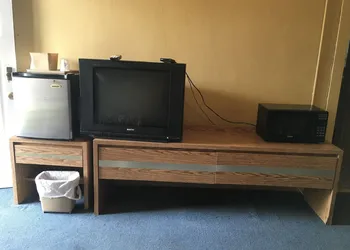 Travel Inn hotel thumbnail 7