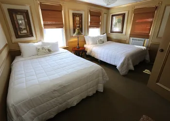 Ocean View Inn hotel thumbnail 5