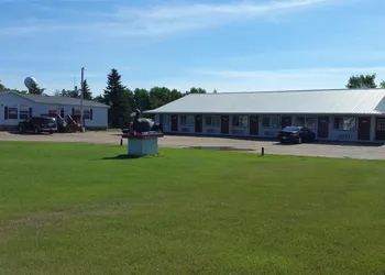 Drake Motel hotel thumbnail 2