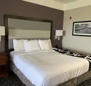 Quality Inn and Suites hotel detail image 7