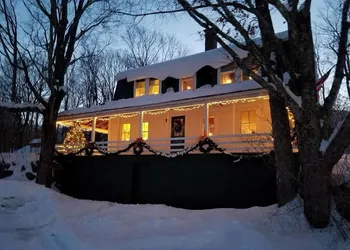 The Farmstand Bed & Breakfast hotel thumbnail 7