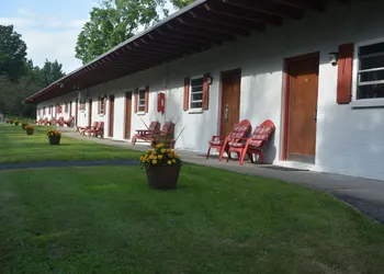 The Village Motel hotel thumbnail 6