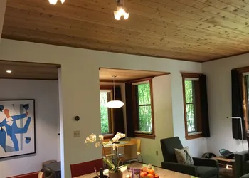 Coast Cabins hotel thumbnail 8