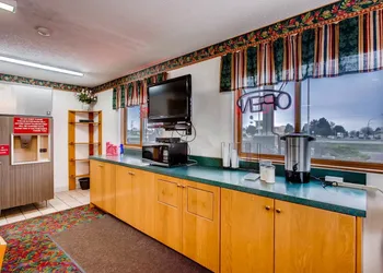 9 Motel hotel thumbnail 6