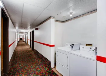 9 Motel hotel thumbnail 8
