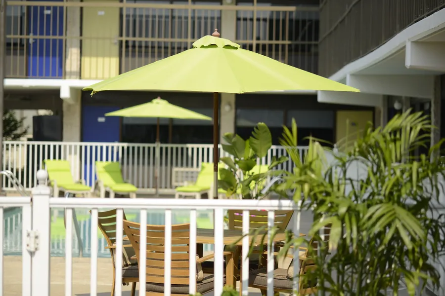 Atlantic Oceanside Dewey hotel detail image 2