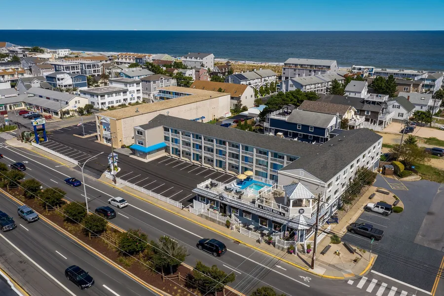 Atlantic Oceanside Dewey hotel detail image 6