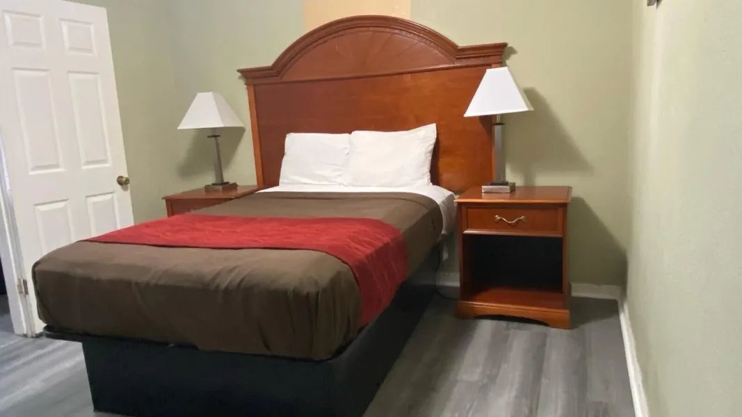 Budget Inn Express hotel detail image 6