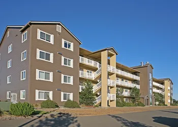 Outlook Condos at Oyhut Bay Resort hotel thumbnail 3