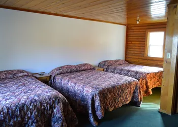The Village Inn Motel and Restaurant hotel thumbnail 3
