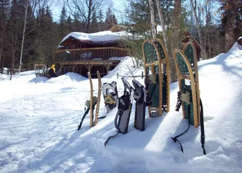 Algonquin Eco-Lodge hotel thumbnail 3