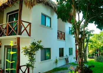 Hotel Pancho Villas hotel thumbnail 3