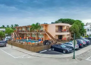 Sea Cliff Motel hotel thumbnail 4