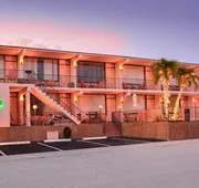 Sea Cliff Motel hotel detail image 5