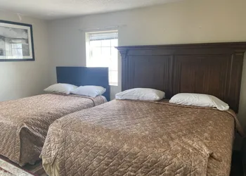 Caravan Inn Motel hotel thumbnail 8