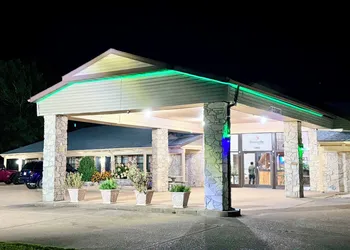 Owensville Motor Inn hotel thumbnail 6