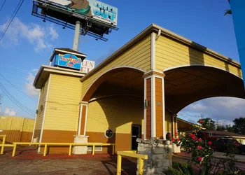 Star Light Inn hotel thumbnail 2