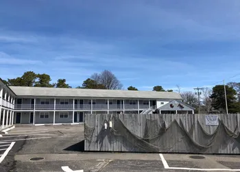 Doryman Motel hotel thumbnail 7