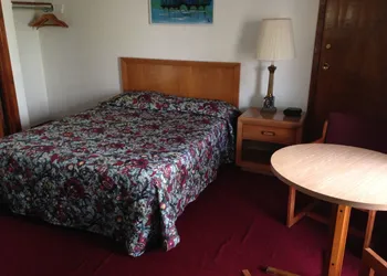 Chateau Motor Lodge hotel thumbnail 6