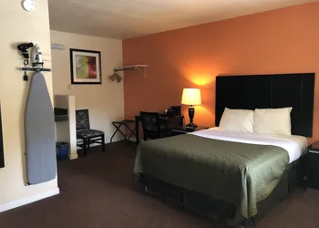 Arroyo Village Inn hotel thumbnail 4