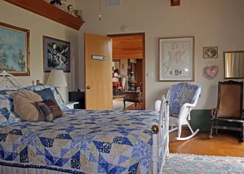 Prow'd House Bed & Breakfast hotel thumbnail 6