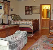 Prow'd House Bed & Breakfast hotel detail image 7