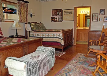 Prow'd House Bed & Breakfast hotel thumbnail 7