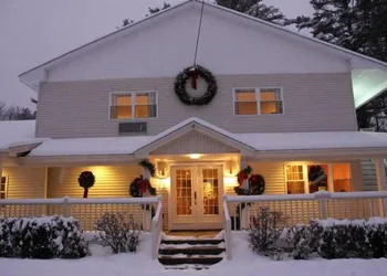 Golden Apple Inn hotel thumbnail 5