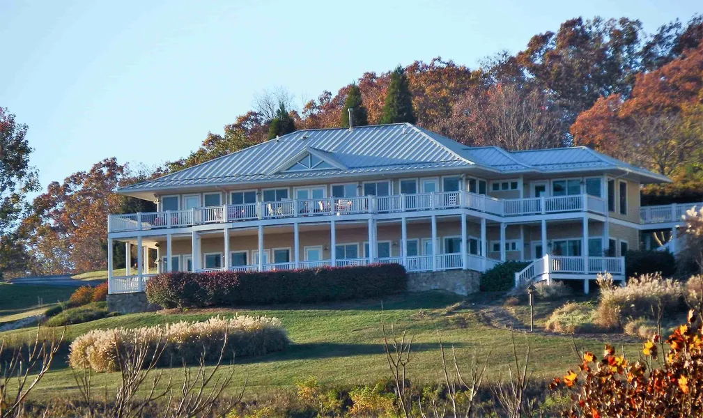 Inn at Riverbend hotel detail image 2