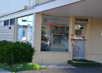 Village Inn hotel thumbnail 3