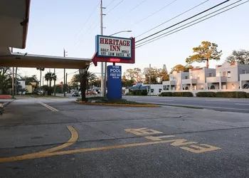 Heritage Inn hotel thumbnail 2
