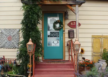 Amie St.Jéan Bed and Breakfast hotel thumbnail 3