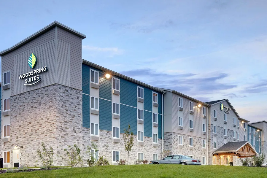 WoodSpring Suites Carol Stream - Chicago hotel detail image 2