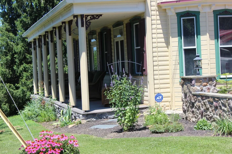 Carriage Stop Bed & Breakfast hotel detail image 2