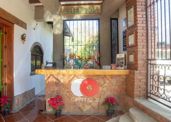 Valle Dorado hotel thumbnail 6