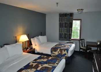 Grand Islander Hotel hotel thumbnail 7