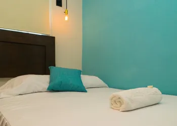 Hotel Puesta de Sol calle cuba hotel thumbnail 7