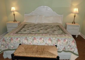 Silver Sands Villas hotel thumbnail 6