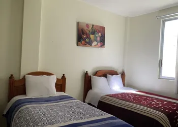 Renacimiento hotel thumbnail 5