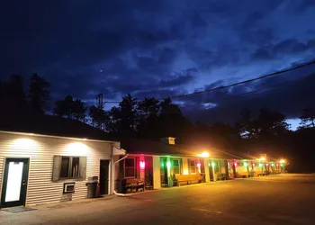 West Bethel Motel hotel thumbnail 2