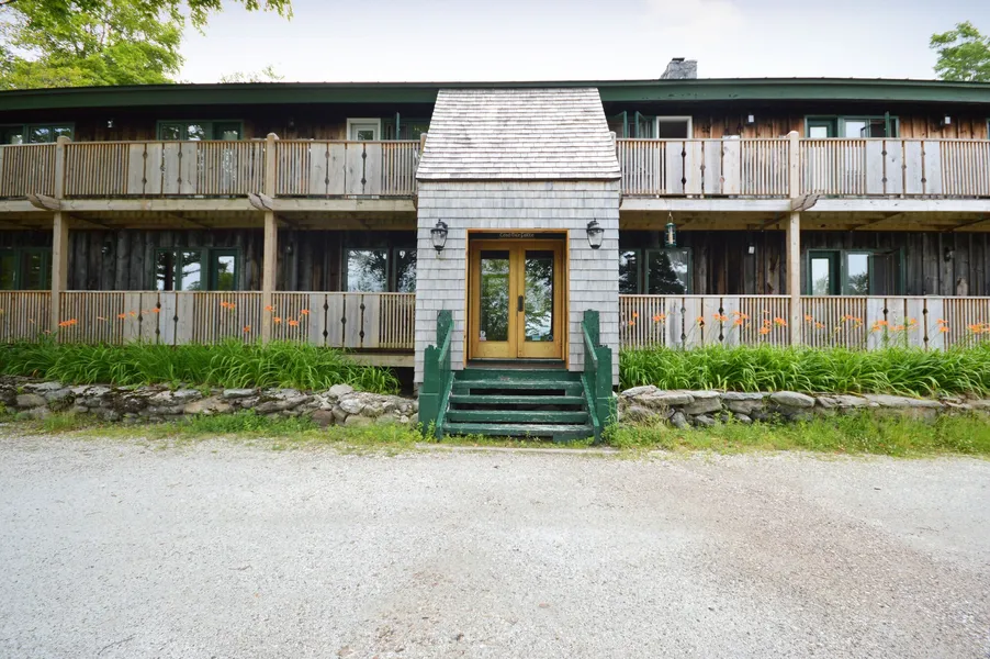 Lotus Mountain Retreat hotel detail image 6