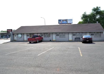 Innkeeper Motel hotel thumbnail 2